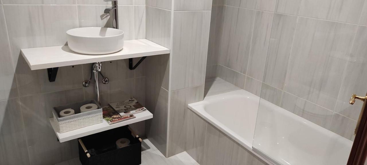 Apartamento Portovello Con Vistas Al Rio Allariz Exterior foto
